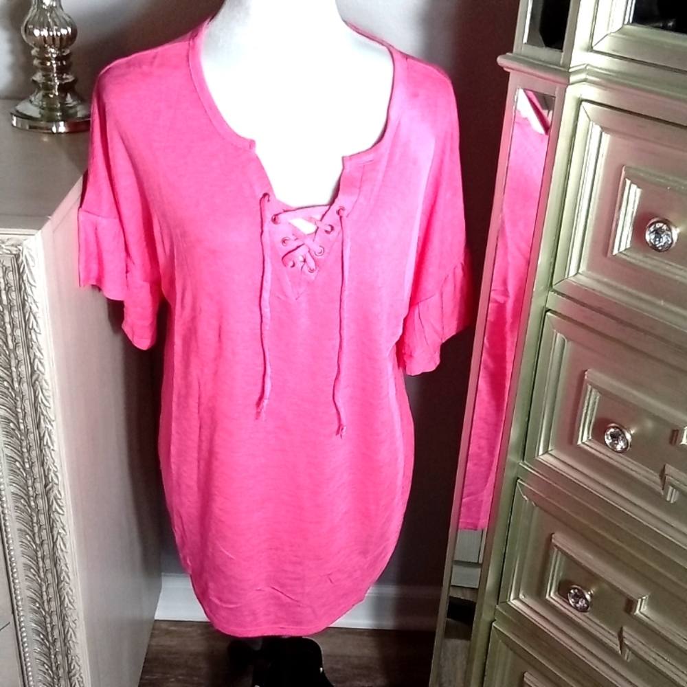 COPY - 💞New Pink Lane Bryant Tee💞